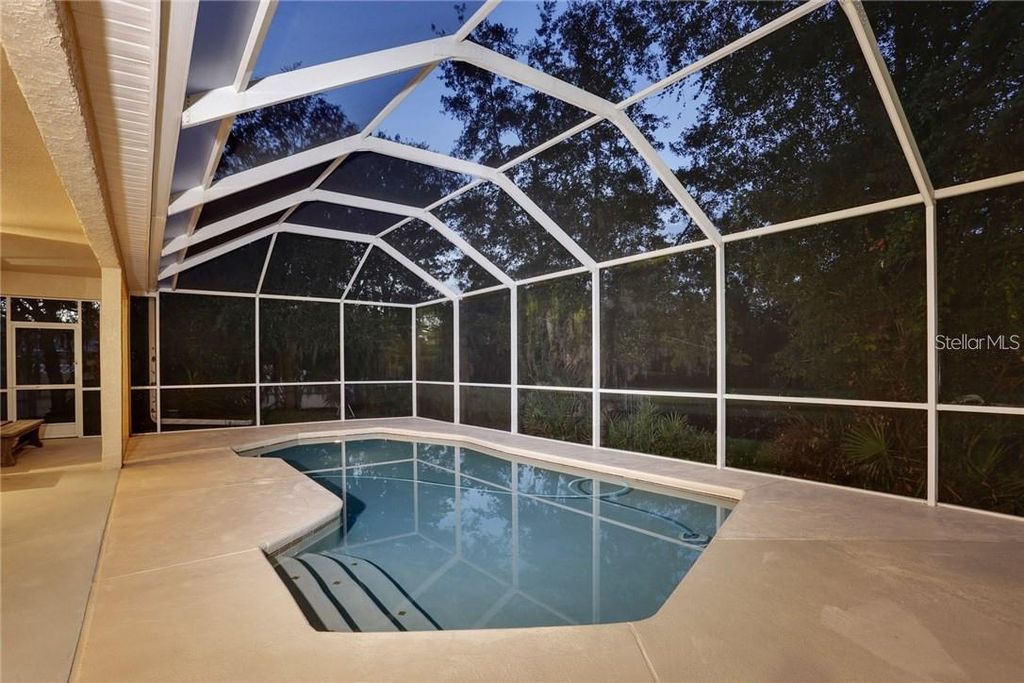Image 4 of property listing at 6020 CATLIN DRIVE, Tampa, FL 33647