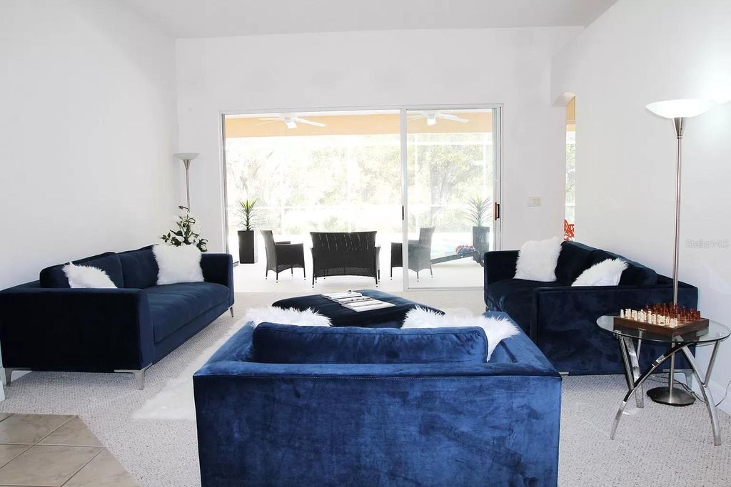 Image 8 of property listing at 6020 CATLIN DRIVE, Tampa, FL 33647