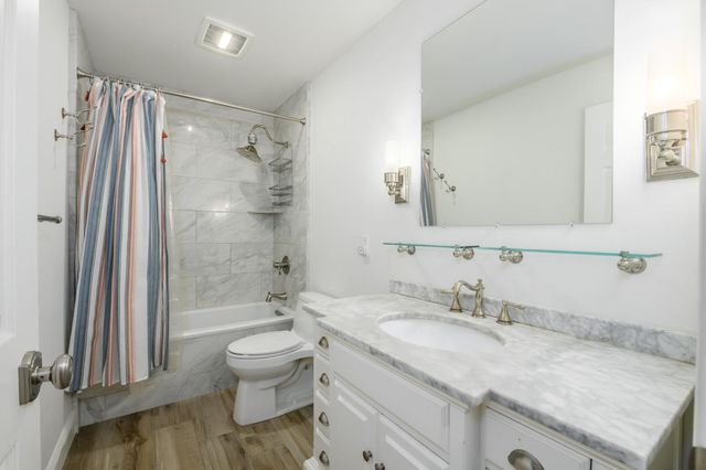 612 Plum Creek Ct, Folsom, CA 95630