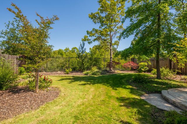 612 Plum Creek Ct, Folsom, CA 95630