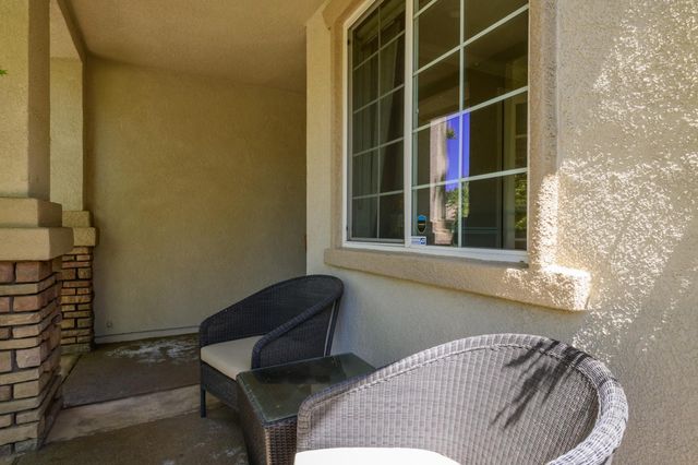 612 Plum Creek Ct, Folsom, CA 95630
