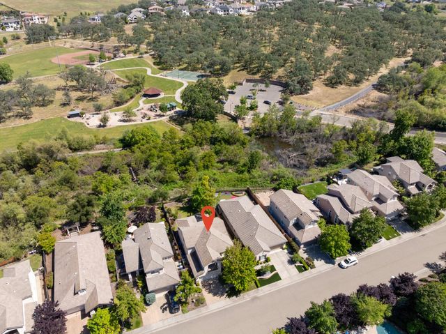 612 Plum Creek Ct, Folsom, CA 95630
