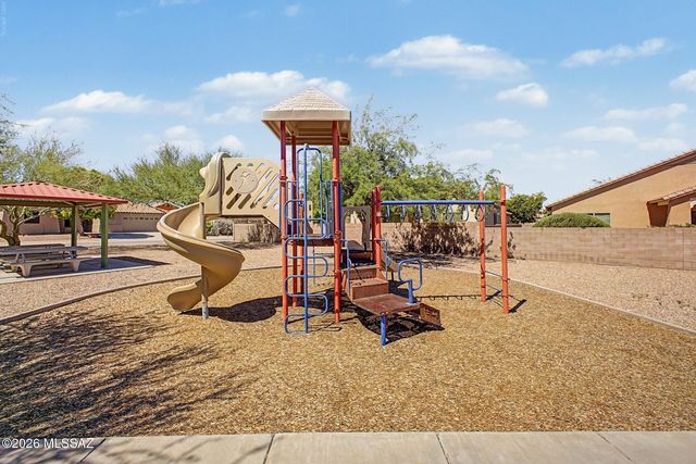 10486 E Dusky Willow Drive, Tucson, AZ 85747