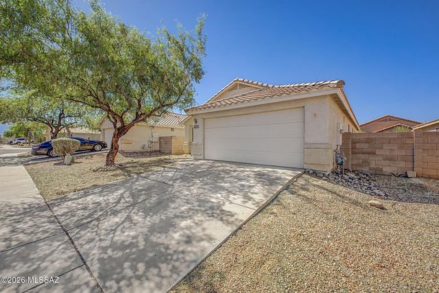 10486 E Dusky Willow Drive, Tucson, AZ 85747