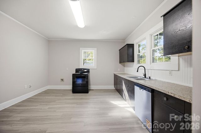 315 S Rose Avenue, Kannapolis, NC 28083
