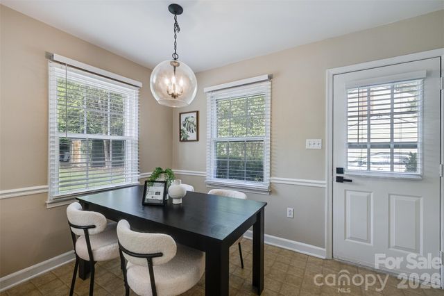 7456 Crowflock Court, Charlotte, NC 28226