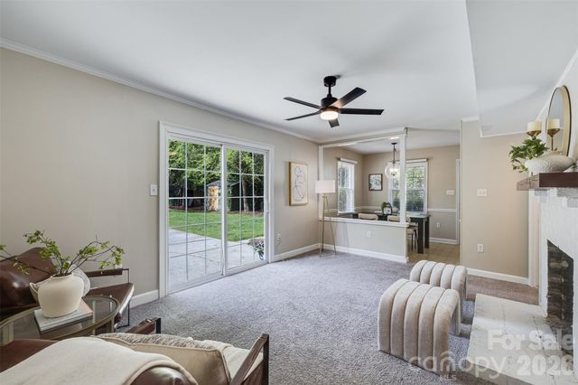 7456 Crowflock Court, Charlotte, NC 28226