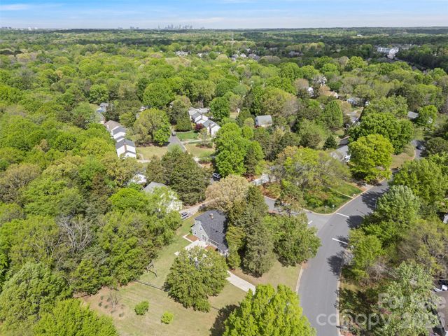 7456 Crowflock Court, Charlotte, NC 28226