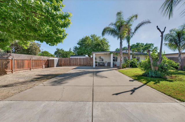 648 Q St, Rio Linda, CA 95673
