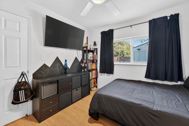 648 Q St, Rio Linda, CA 95673