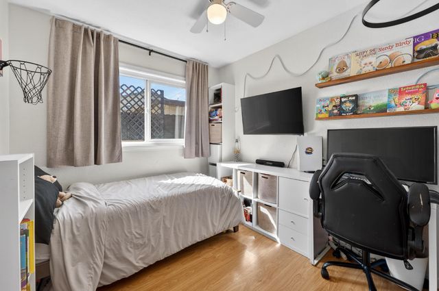 648 Q St, Rio Linda, CA 95673