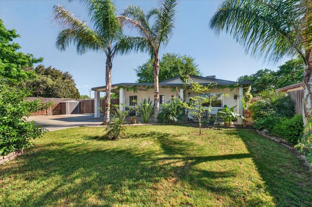 648 Q St, Rio Linda, CA 95673