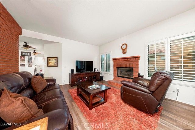 5619 W Avenue L4, Lancaster, CA 93536