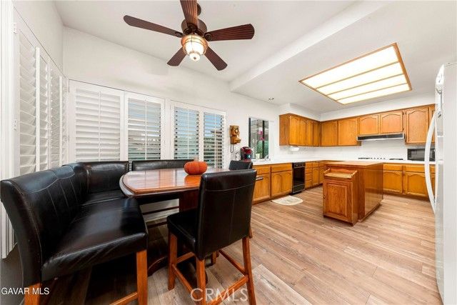 5619 W Avenue L4, Lancaster, CA 93536