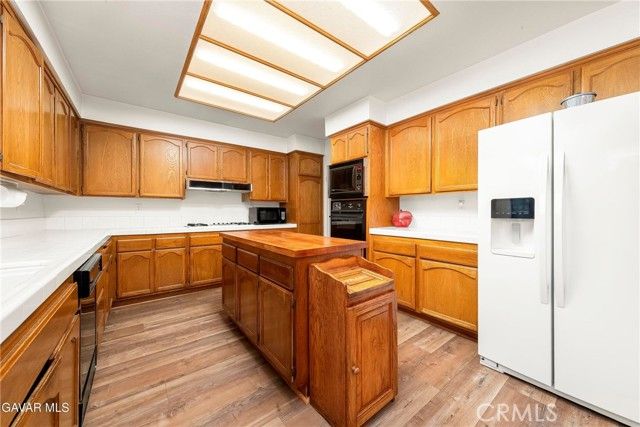 5619 W Avenue L4, Lancaster, CA 93536