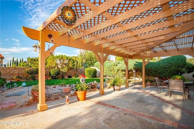 5619 W Avenue L4, Lancaster, CA 93536