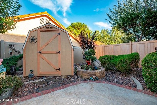 5619 W Avenue L4, Lancaster, CA 93536