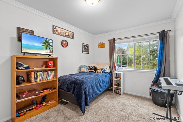 5709 KENNEDY DR, Cheyenne, WY 82001