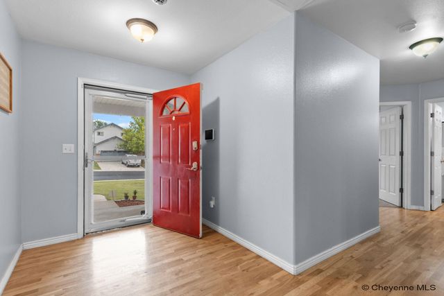 5709 KENNEDY DR, Cheyenne, WY 82001