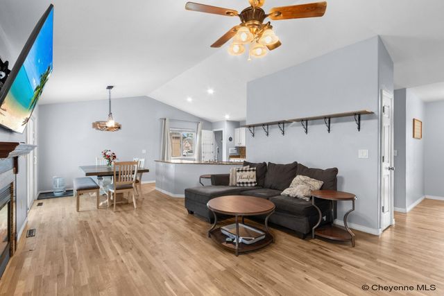 5709 KENNEDY DR, Cheyenne, WY 82001