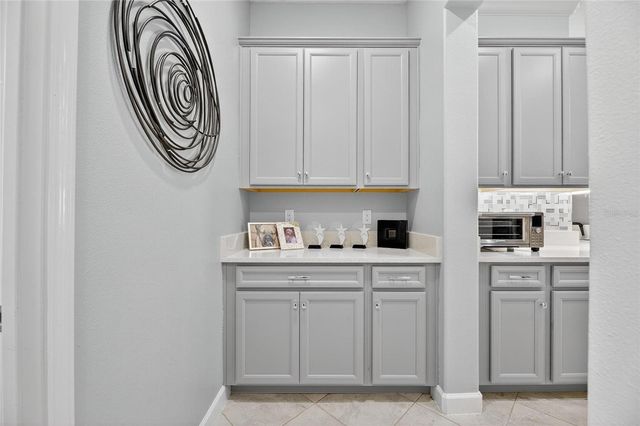 16805 BANNER SHELL PLACE, Wimauma, FL 33598