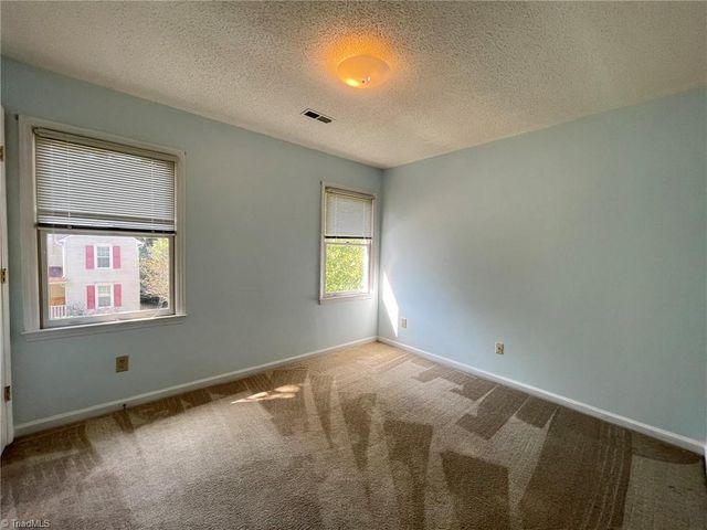 3 Planters Wood Trail, Greensboro, NC 27407