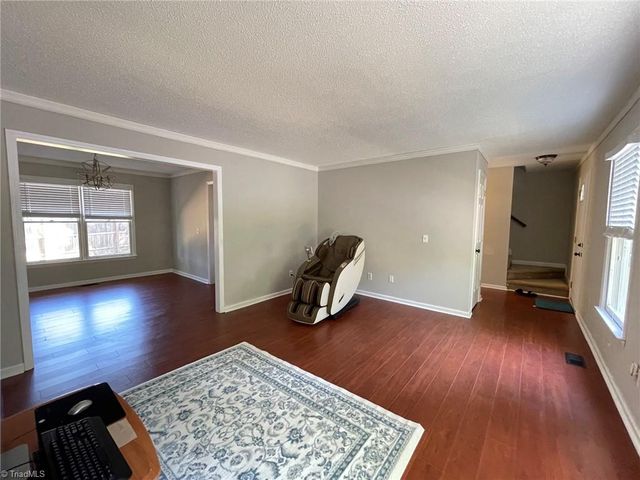 3 Planters Wood Trail, Greensboro, NC 27407