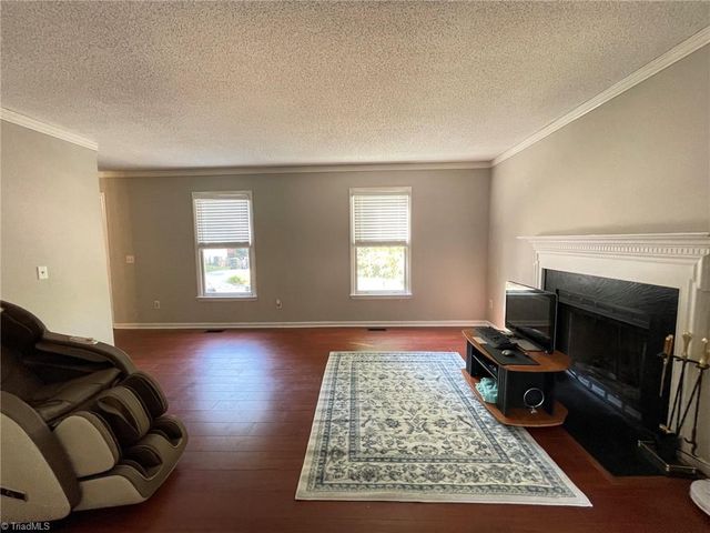 3 Planters Wood Trail, Greensboro, NC 27407