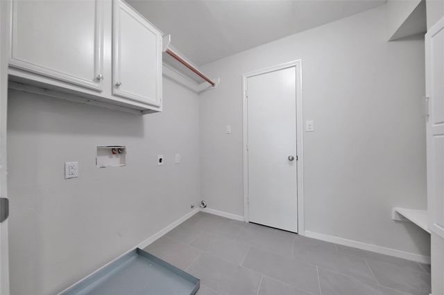 32 E Lance Leaf Road, The Woodlands, TX 77381