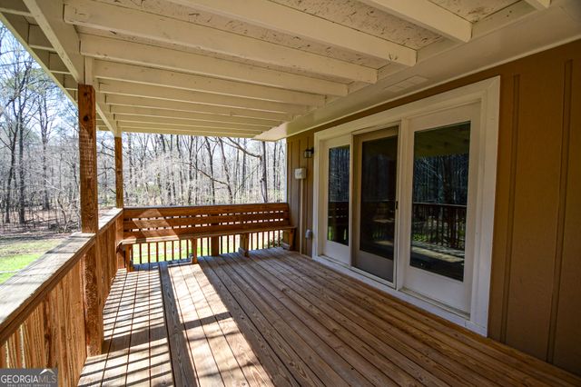 320 Sherwood Road, Fayetteville, GA 30215