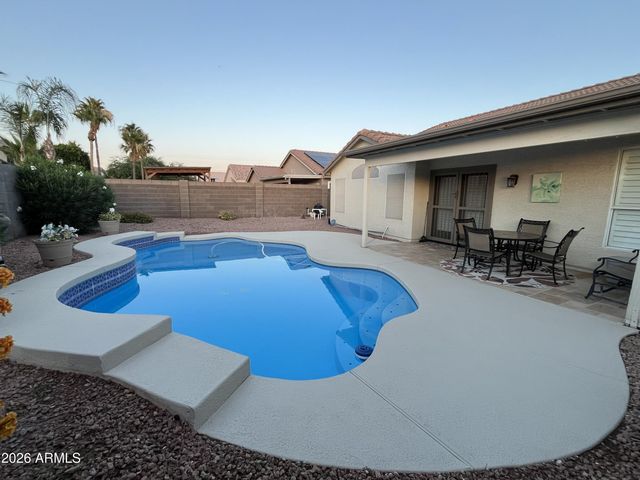 1848 E SARATOGA Street, Gilbert, AZ 85296