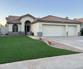 1848 E SARATOGA Street, Gilbert, AZ 85296