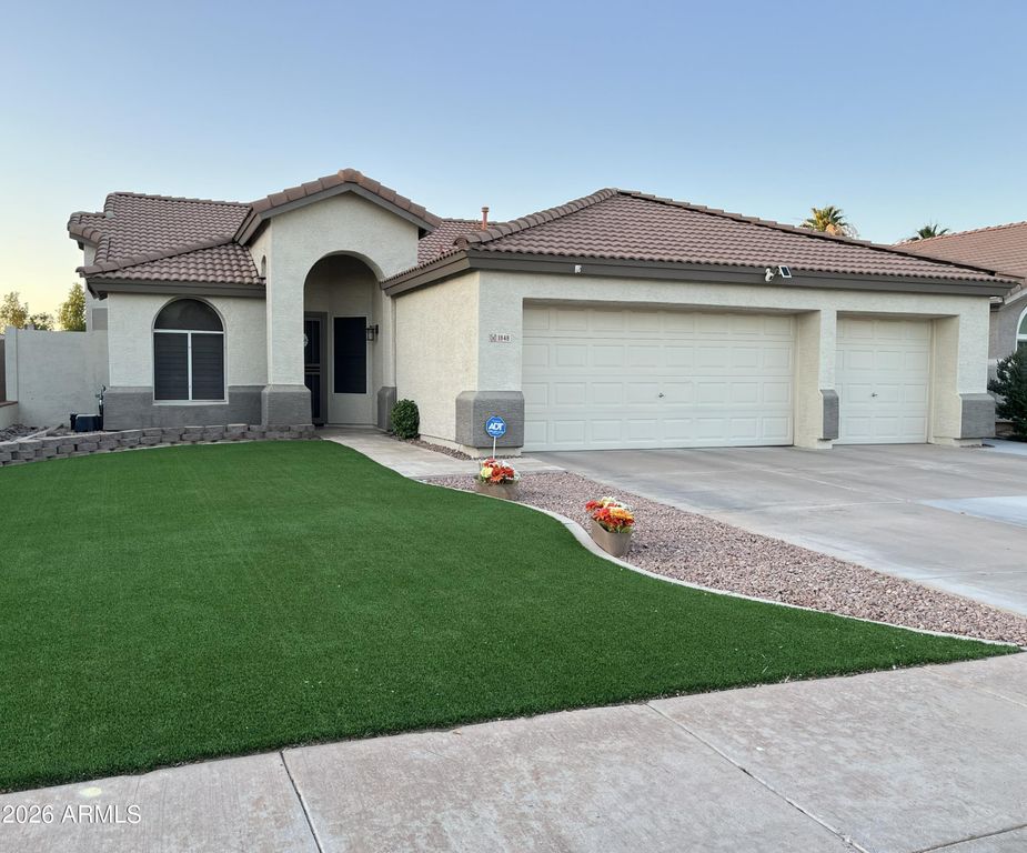 1848 E SARATOGA Street, Gilbert, AZ 85296