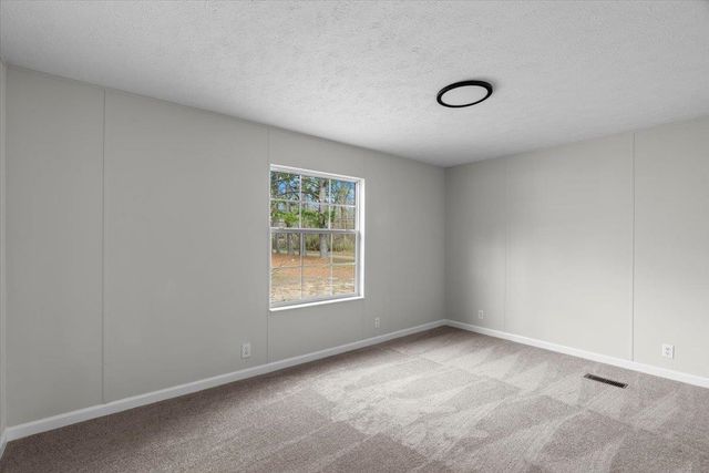 2542 MAPLE DR, Atoka, TN 38004