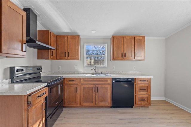 2542 MAPLE DR, Atoka, TN 38004