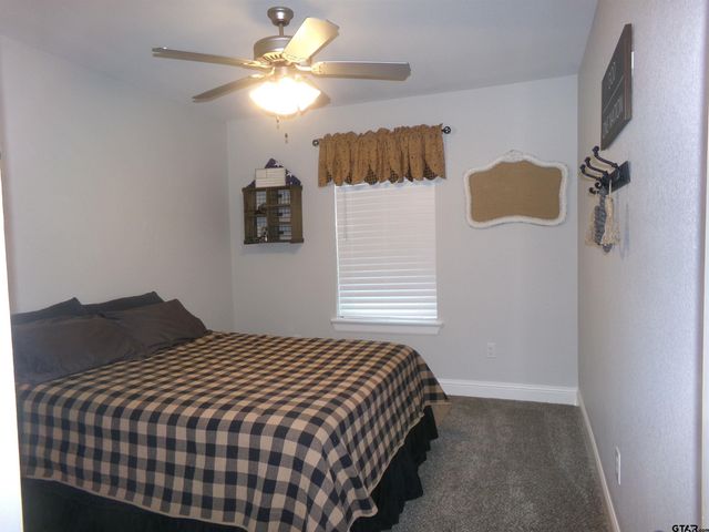 11322 Windsor Park Dr, Tyler, TX 75709