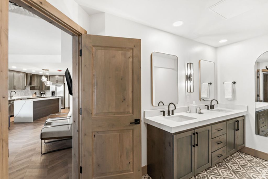 Image 16 of property listing at 3000 CANYONS RESORT DR #3505, Snyderville, UT 84098