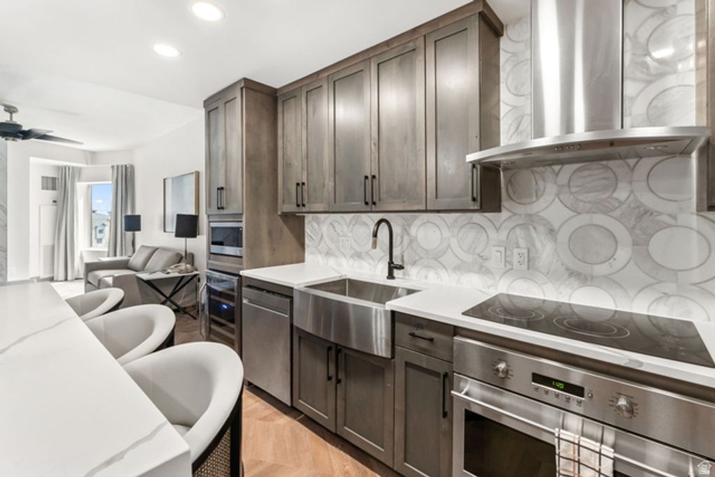 Image 8 of property listing at 3000 CANYONS RESORT DR #3505, Snyderville, UT 84098