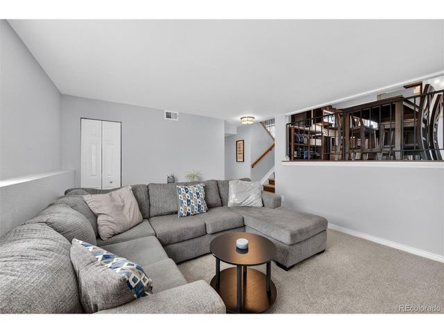 8745 Aspen Cir, Parker, CO 80134