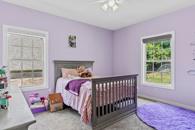2364 S Forrest Heights Avenue, Springfield, MO 65809