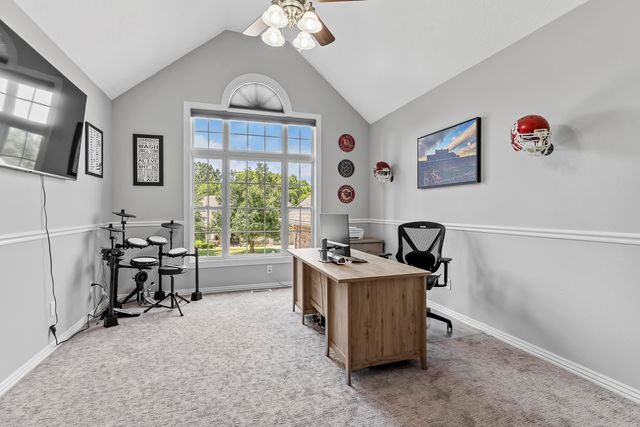 2364 S Forrest Heights Avenue, Springfield, MO 65809