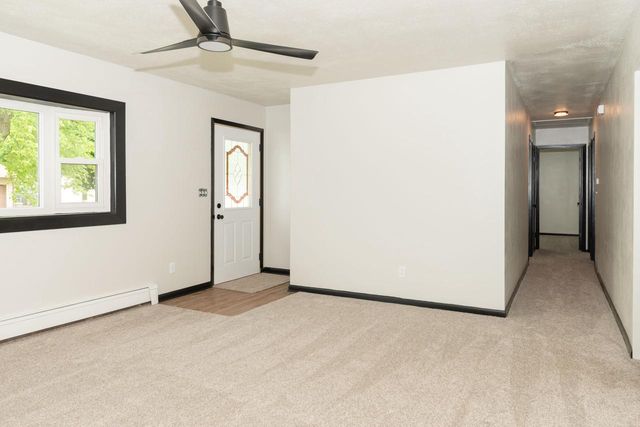 2261 Robinson DRIVE, Beloit, WI 53511