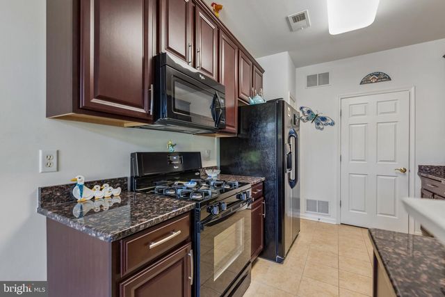 197 MELANIE WAY #709, Manahawkin, NJ 08050