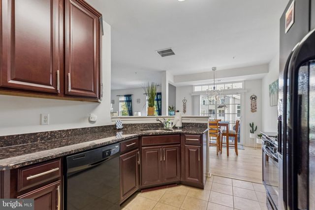 197 MELANIE WAY #709, Manahawkin, NJ 08050