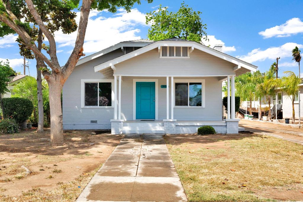 Image 1 of property listing at 3935 E Balch Avenue, Fresno, CA 93702
