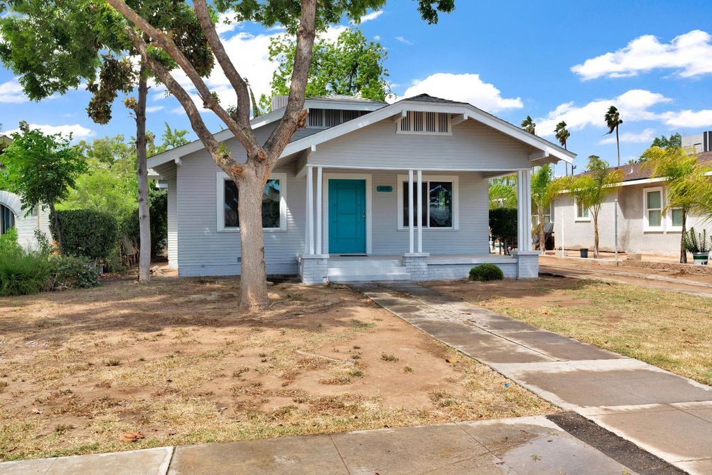 Image 2 of property listing at 3935 E Balch Avenue, Fresno, CA 93702