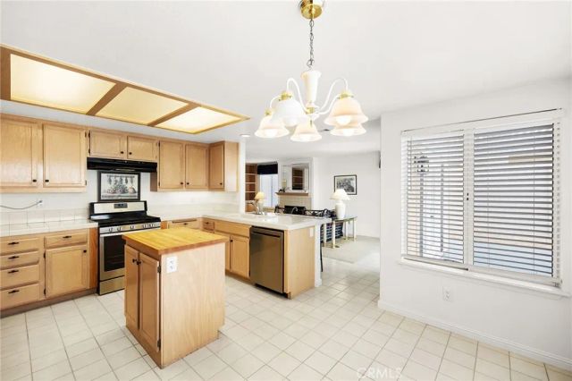 24330 Gitano, Murrieta, CA 92562