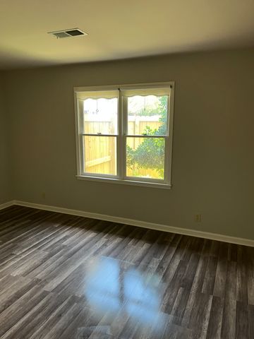 769 Kent Rd, Nashville, TN 37214