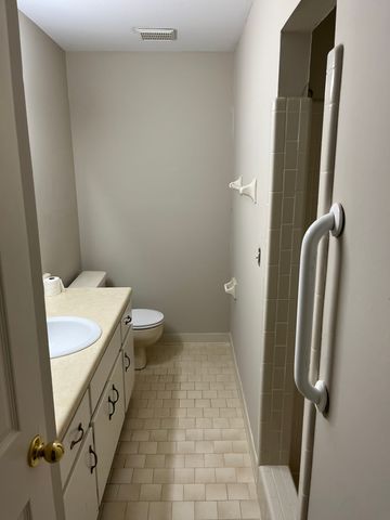 769 Kent Rd, Nashville, TN 37214