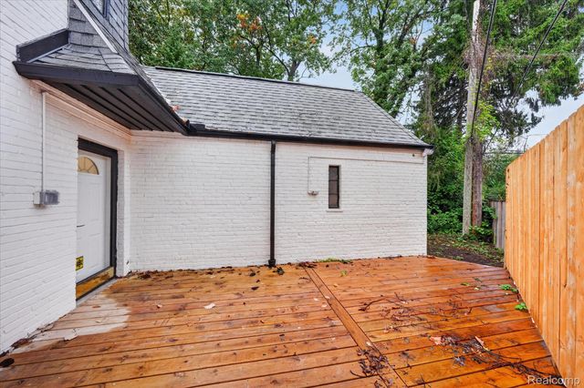 3250 Sherbourne Road, Detroit, MI 48221